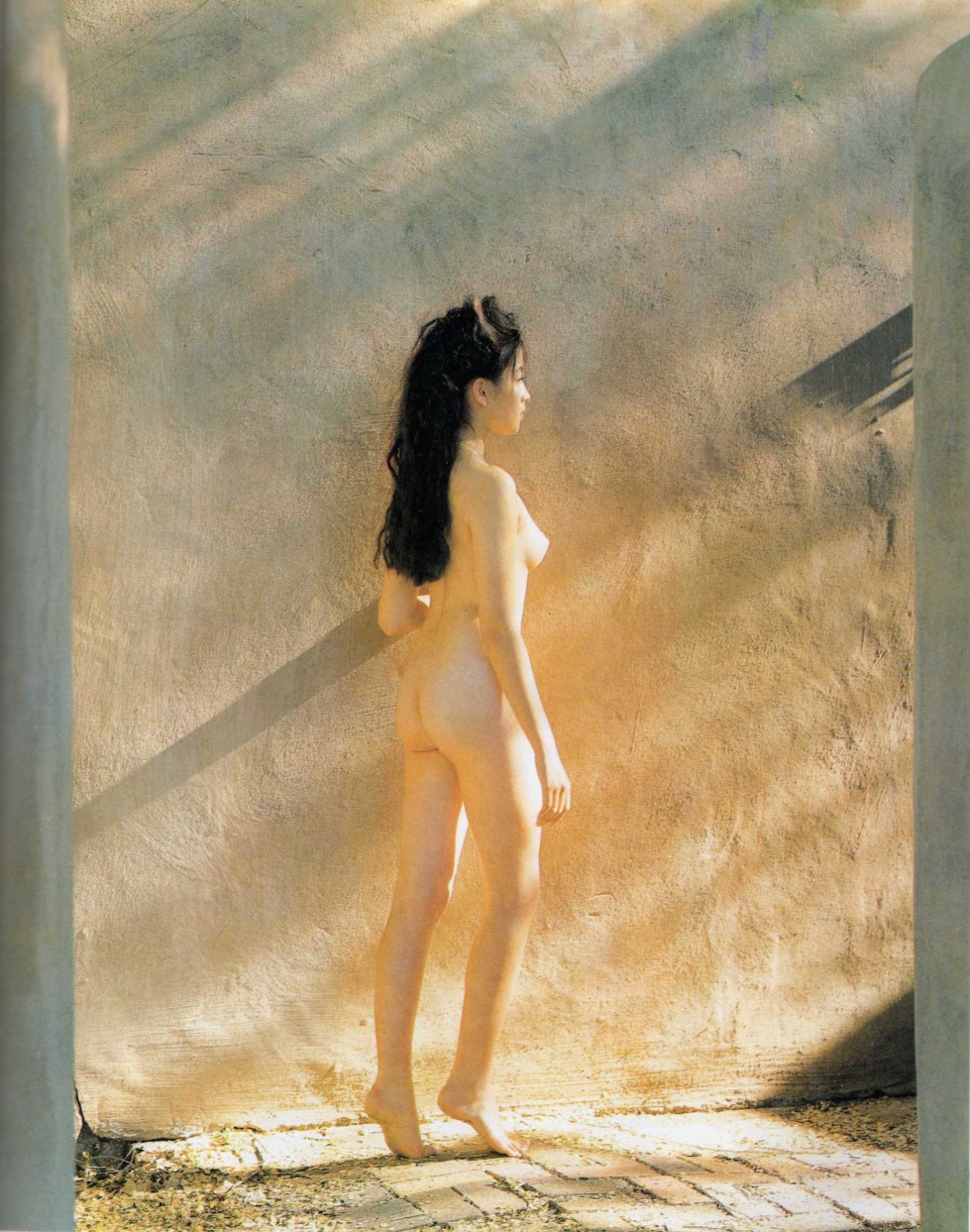 (Santa Fe) Rie Miyazawa Photo By Kishin Shinoyama_008.jpg