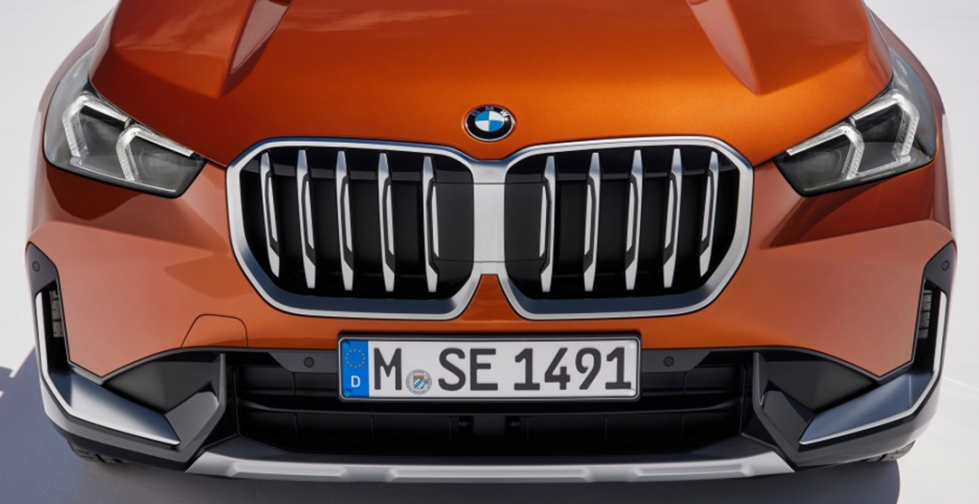 bmw x1.png