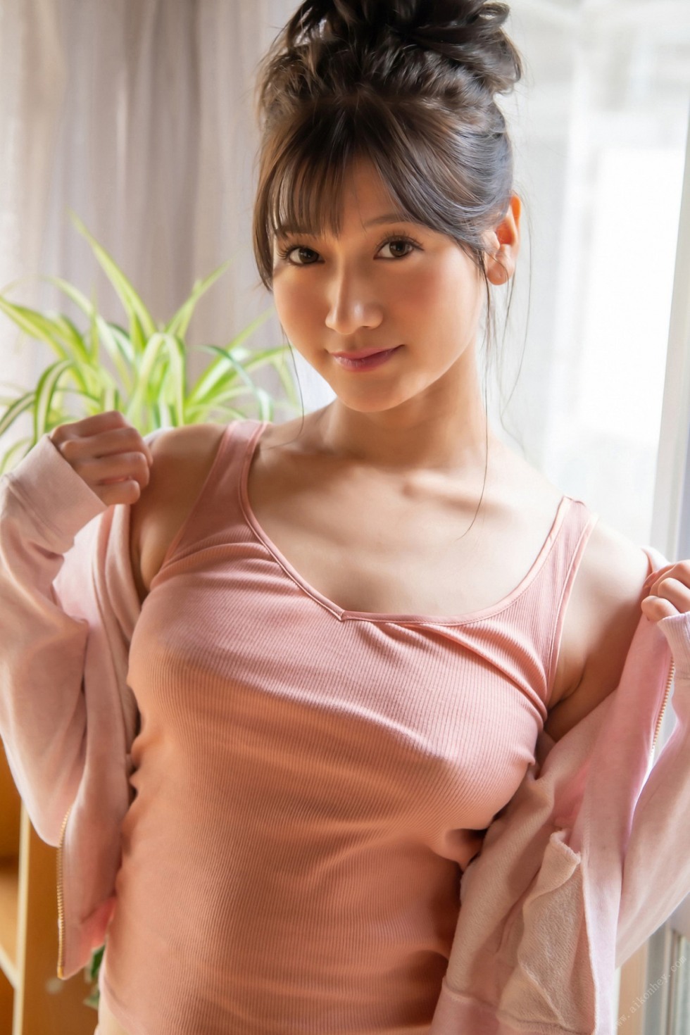 Photobook-2022-01-21-Fujii-Leila-藤井レイラ-Photo-album-0059-6272971523.jpg