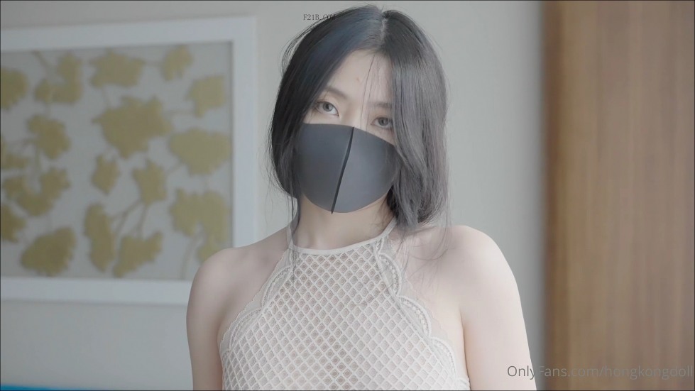 guochan2048.com-最新超火香港网红极品美少女▌HongKongDoll ▌新短番2022 单人SOLO骑乘爆白浆开年 4K夏系列全套写真222P首发【水印】.mp4_000431374.jpg