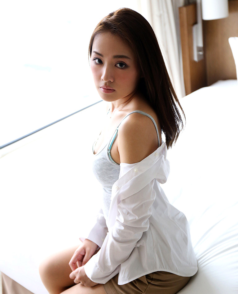 Kana Nanase (6).jpg