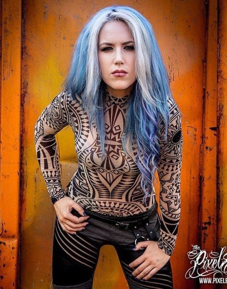 alissa white-gluz (3).jpg