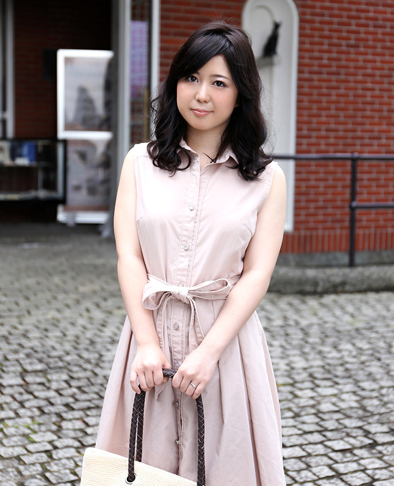 Minami Koizumi  (3).jpg