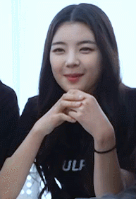 ITZY 리아 5393_6.gif