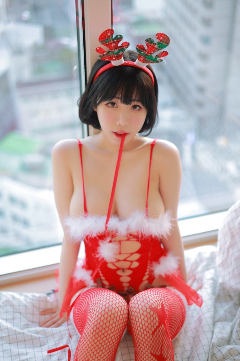 Patreon-Addielyn-에디린-Xmas-Dec-2021-0030-3798273854.jpg