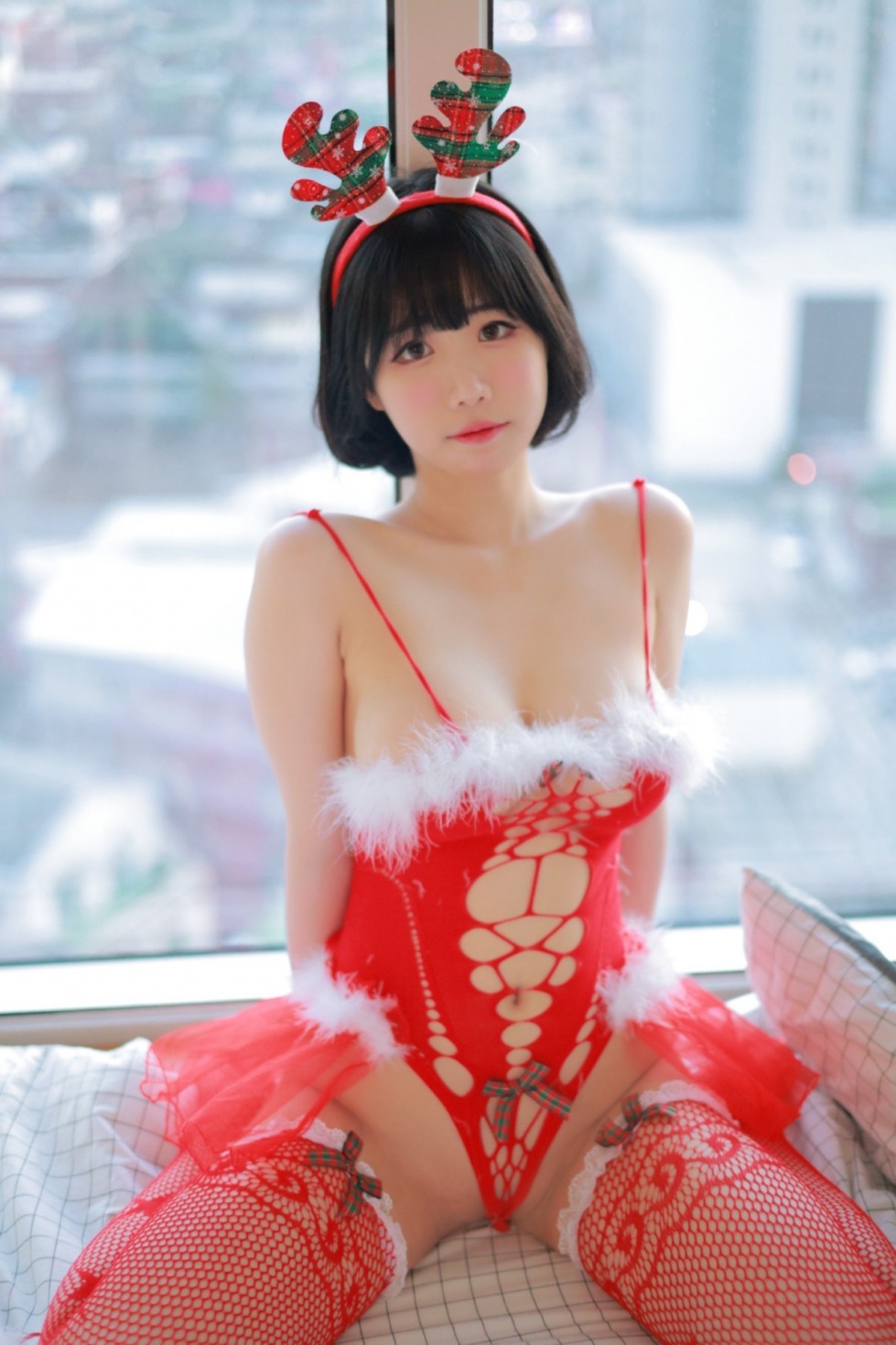 Patreon-Addielyn-에디린-Xmas-Dec-2021-0043-0160353558.jpg