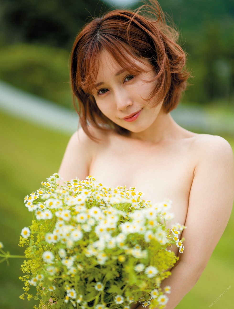 Photobook-2022-10-31-Minami-Kojima-小島みなみ-Progress-Full-0035-9388531081.jpg