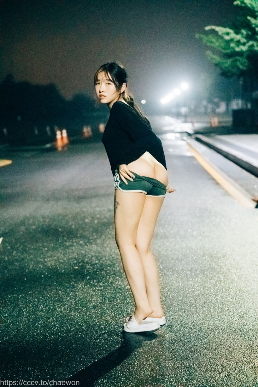 SonSon (손손) 16 (19).jpg